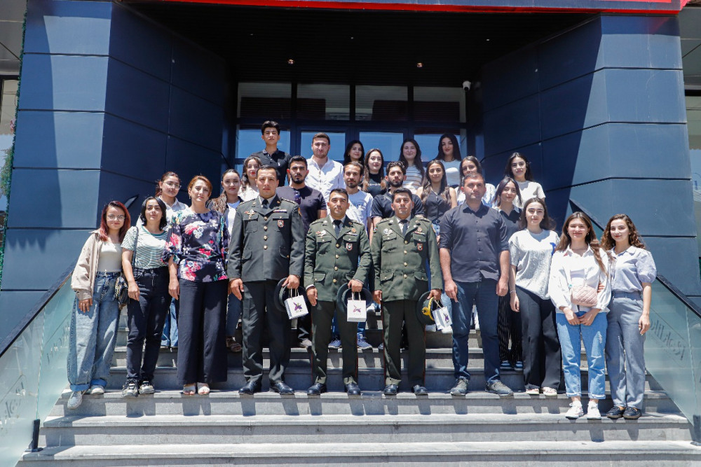 Naxçıvanda gənclərin Vətən müharibəsi iştirakçıları ilə görüşü keçirilib<font color=red> - FOTOLAR</font>