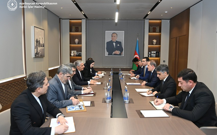 Ceyhun Bayramov İranın yeni səfirinin etimadnaməsinin surətini qəbul edib<font color=red> - FOTOLAR</font>