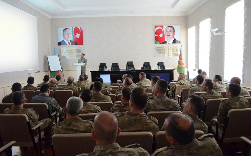 Türkiyə MMU-nun nümayəndə heyəti Quru Qoşunları Komandanlığında olub<font color=red> - FOTOLAR</font>