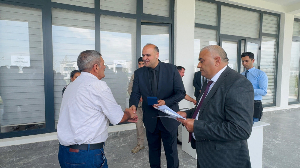 Ağdamın Kəngərli kəndində daha 37 ailəyə evlərinin açarları təqdim edilib<font color=red> - FOTOLAR</font>