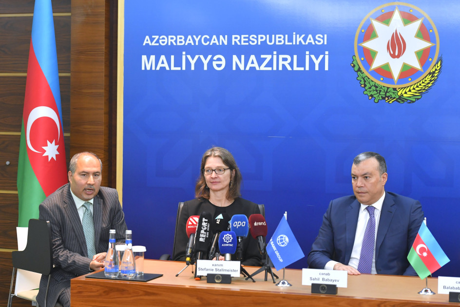 Dünya Bankı Azərbaycana 173,5 milyon dollar kredit ayırır<font color=red> - FOTOLAR</font>