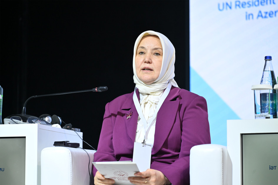 Laçında "İqlimə dayanıqlılıq üçün insan inkişafında qadınların rolu" mövzusunda panel sessiya keçirilib<font color=red> - FOTOLAR</font>