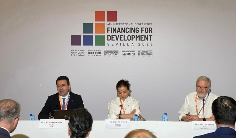 Prezidentin İqlim məsələləri üzrə nümayəndəsi Muxtar Babayev: COP29 sədrliyi qlobal iqlim fəaliyyətinə uğurla töhfə verməyə davam edəcək<font color=red> - FOTOLAR</font>