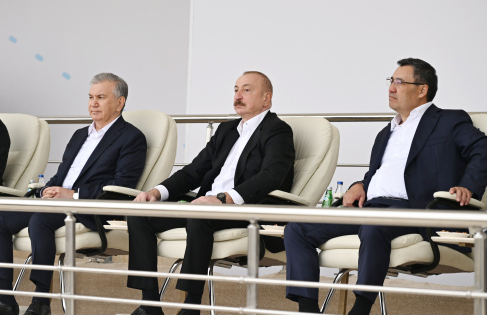 ECO-nun 17-ci Zirvə görüşünün iştirakçıları Ağdamdakı “İmarət” Kompleksində Qarabağ atlarının “Zəfər” şousunu izləyiblər<font color=red> - FOTOLAR</font>