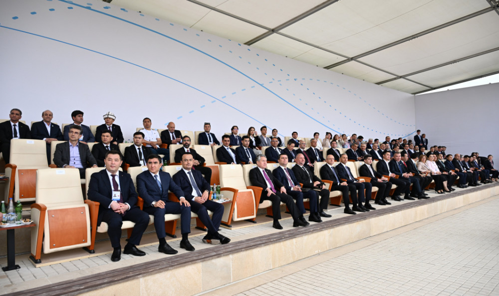 ECO-nun 17-ci Zirvə görüşünün iştirakçıları Ağdamdakı “İmarət” Kompleksində Qarabağ atlarının “Zəfər” şousunu izləyiblər<font color=red> - FOTOLAR</font>