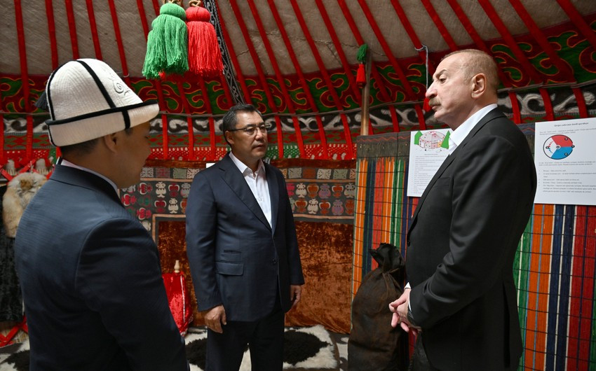 Azərbaycan və Qırğızıstan liderləri Ayköl Manas adına Xıdırlı kənd tam orta məktəbinin açılışını edib<font color=red> - FOTOLAR</font>