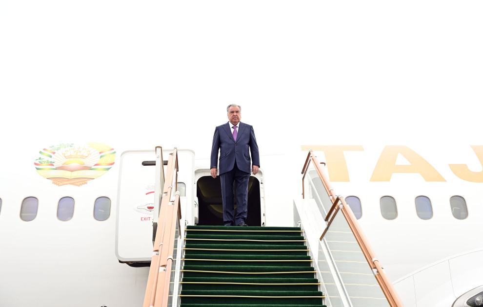 Tacikistan Prezidenti Azərbaycana səfərə gəlib<font color='red'> - YENİLƏNİB</font><font color=red> - FOTOLAR</font>