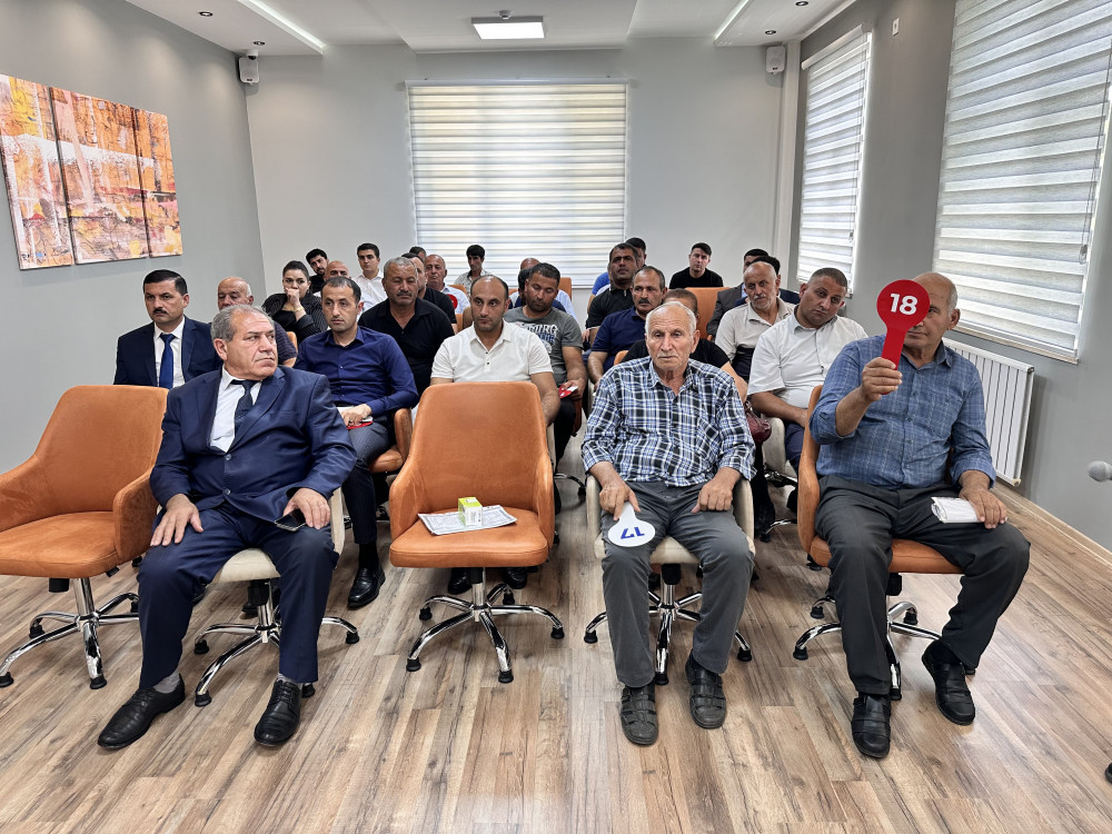 Naxçıvanda hərrac yolu ilə torpaq sahələri mülkiyyətə və icarəyə verilib<font color=red> - FOTOLAR</font>