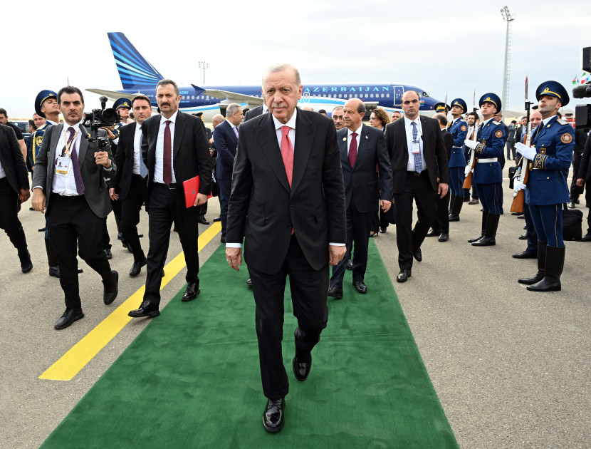 Türkiyə Prezidenti Rəcəb Tayyib Ərdoğanın Azərbaycana səfəri başa çatıb<font color=red> - FOTOLAR</font>
