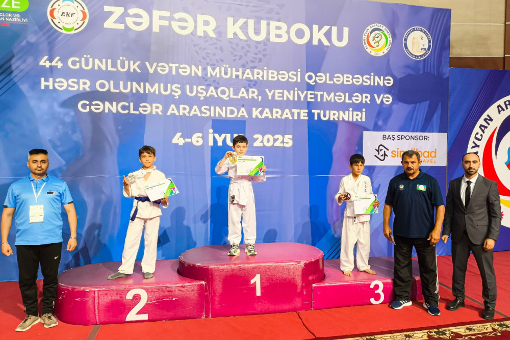 Naxçıvan karateçiləri “Zəfər Kuboku”nda 14 medal qazanıblar<font color=red> - FOTOLAR</font>