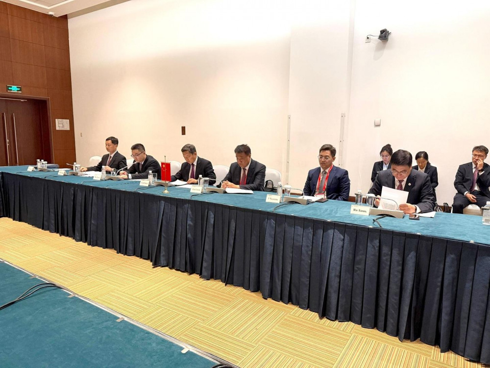 ADY “Çin Dəmir Yolları” ilə Anlaşma Memorandumu imzalayıb <font color=red> - FOTOLAR</font>