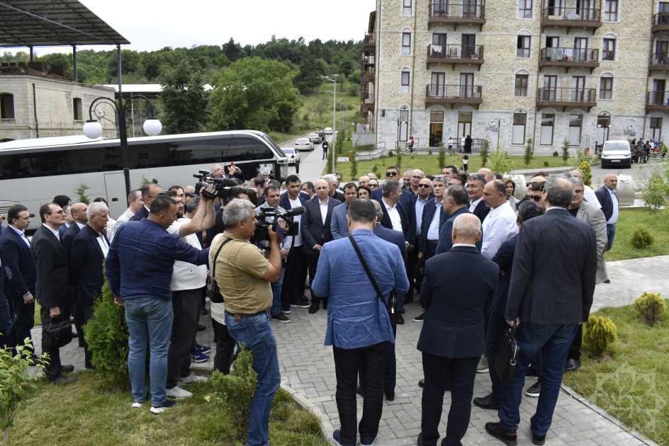 Diplomatik xidmət orqanlarının rəhbərləri Şuşa şəhəri ilə tanış olublar<font color=red> - FOTOLAR</font>