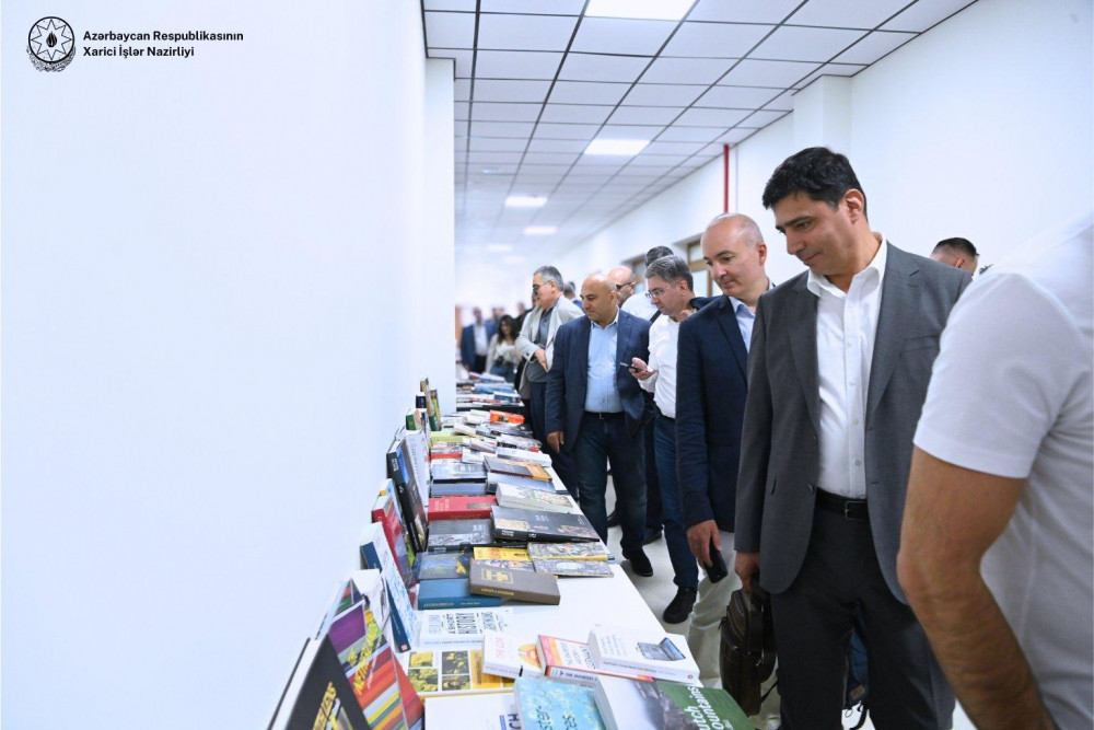 Azərbaycan diplomatları Qarabağ Universitetində xüsusi sessiya keçirib<font color=red> - FOTOLAR</font>