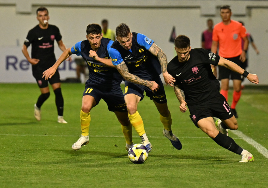 UEFA Avropa Liqası: "Sabah" doğma meydanda Sloveniya klubuna məğlub olub<font color=red> - FOTOLAR</font>