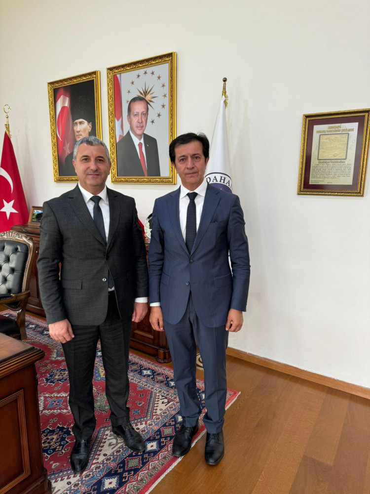 NDU-nun nümayəndə heyəti Ardahanda keçirilən “I Uluslararası Aşıklar/Ozanlar/Kamlar Bilgi festivalı”nda iştirak ediblər <font color=red> - FOTOLAR</font>