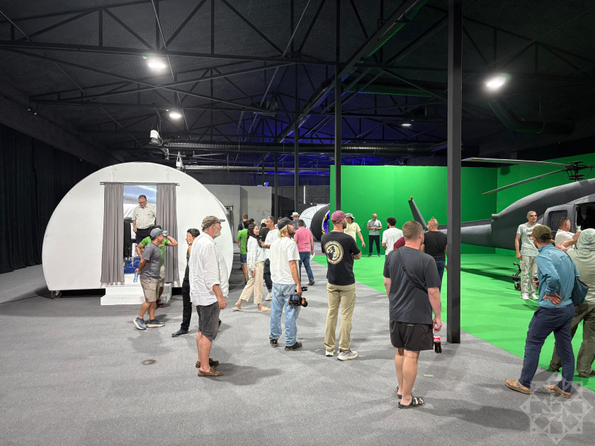 Dünya səyyahları Laçında <font color=red> - FOTOLAR</font>