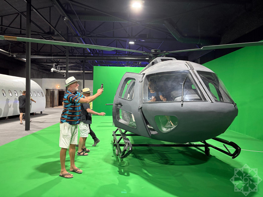 Dünya səyyahları Laçında <font color=red> - FOTOLAR</font>