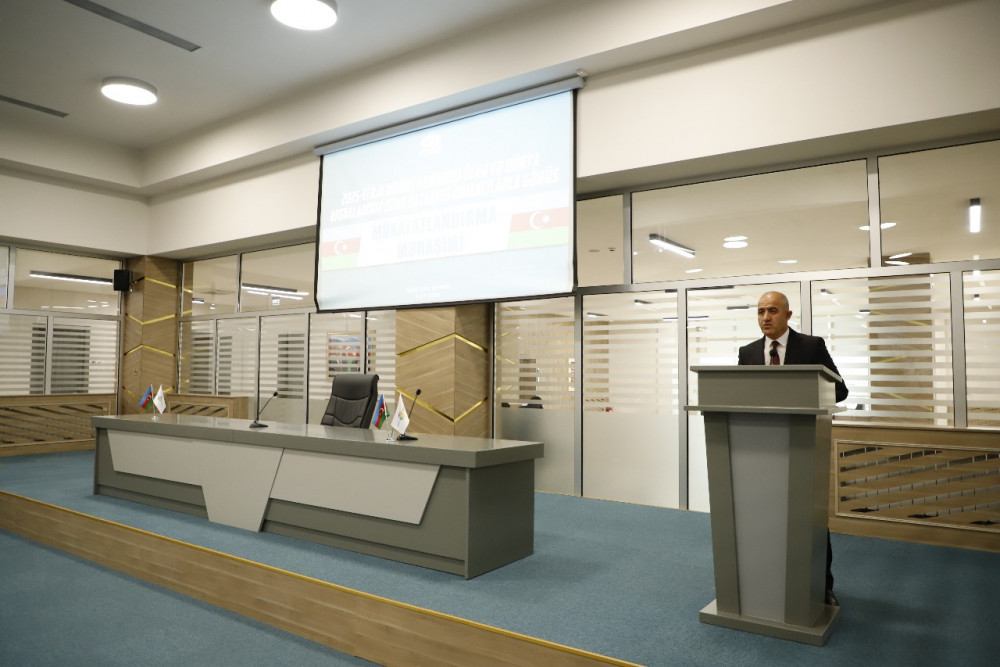 Ölkə və beynəlxalq arenalarda uğur qazanmış Naxçıvan idmançıları mükafatlabdırılıblar<font color=red> - FOTOLAR</font>