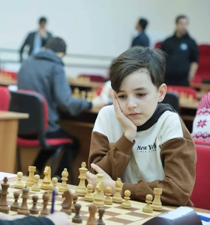 Naxçıvanlı şahmatçı Yasin Əzimov Ustalığa namizəd dərəcəsi alıb <font color=red> - FOTOLAR</font>