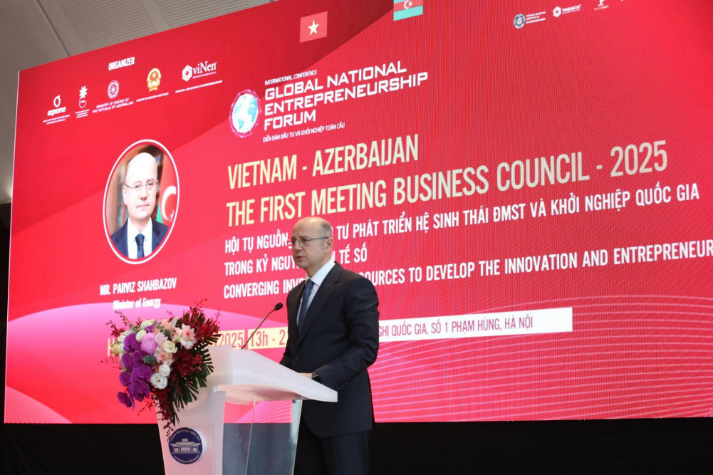 Azərbaycan Vyetnam ilə bərpa olunan enerji sahəsinə dair sənəd imzalayıb<font color=red> - FOTOLAR</font>