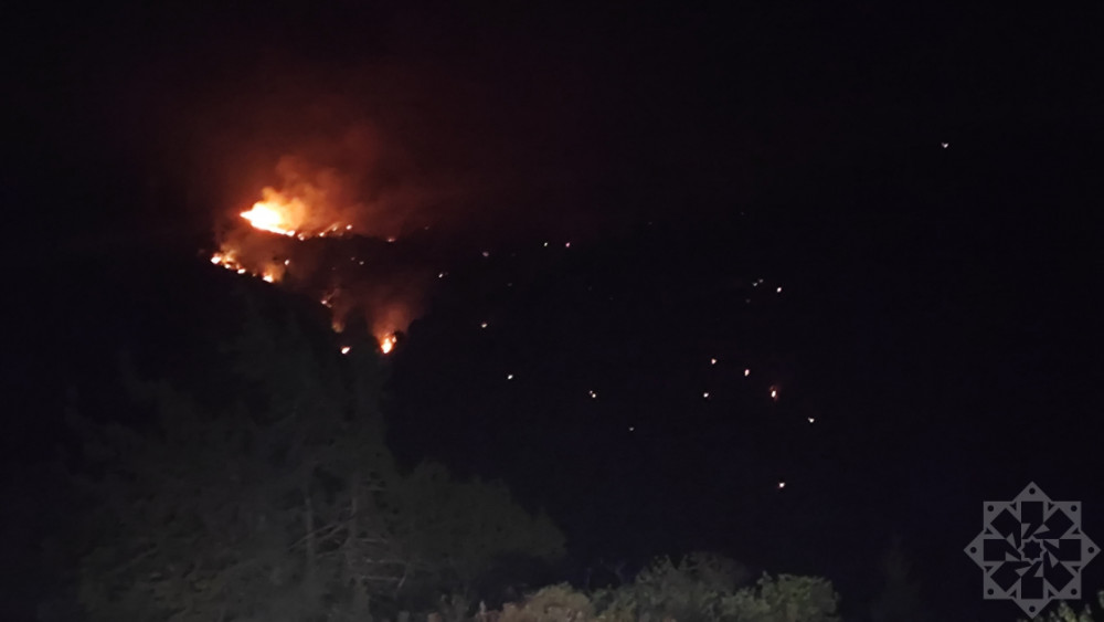 Laçında dağlıq ərazidə yanğın davam edir: Ən son görünütülər<font color=red> - FOTOLAR</font>