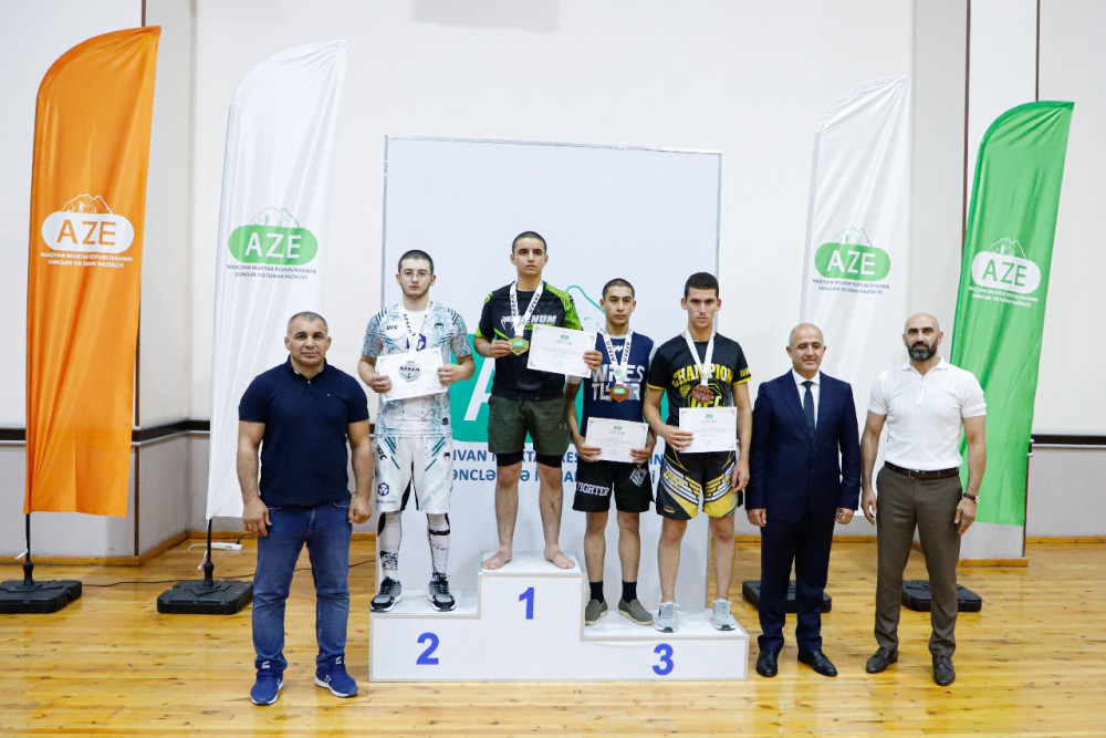 Naxçıvanda MMA üzrə açıq birincilik keçirilib <font color=red> - FOTOLAR</font>
