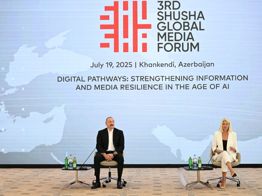 III Şuşa Qlobal Media Forumunun iştirakçıları ilə görüş keçirilir Prezident İlham Əliyev görüşdə iştirak edir<font color='red'> - YENİLƏNİB</font><font color=red> - FOTOLAR</font>