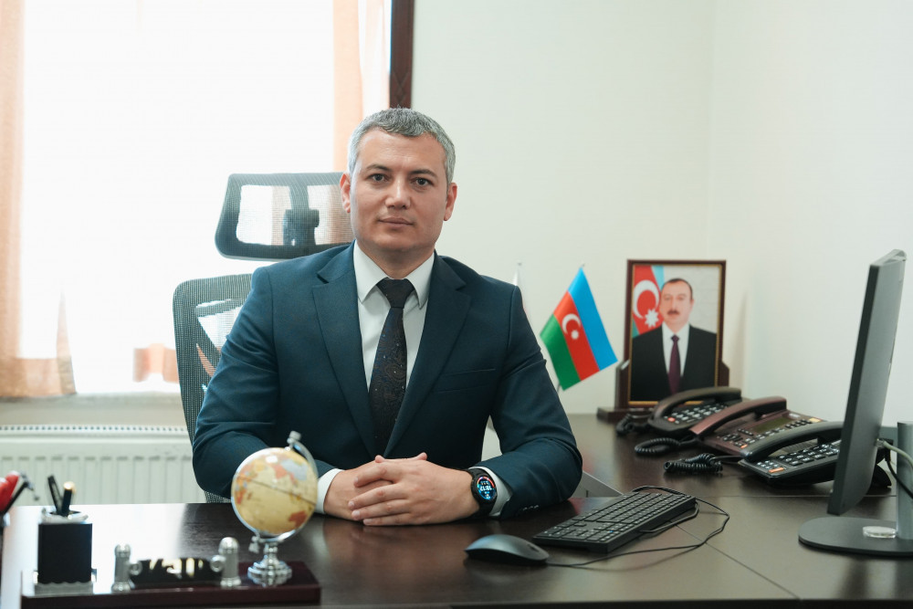 Prezident Naxçıvan televiziyasının əməkdaşlarını təltif edib <font color=red> - FOTOLAR</font>