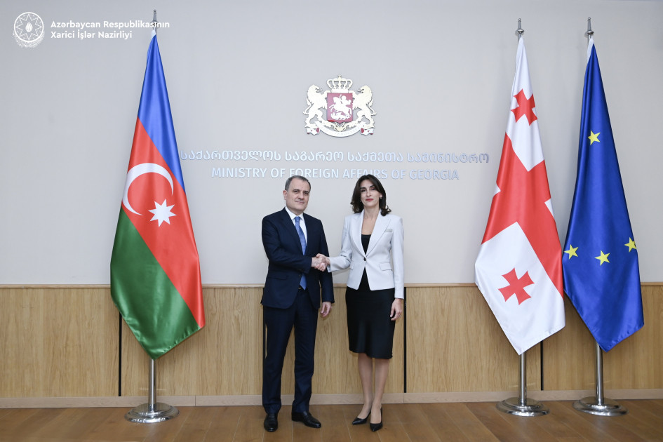 Azərbaycan-Gürcüstan dostluq və strateji tərəfdaşlıq münasibətləri ətrafında fikir mübadiləsi aparılıb<font color=red> - FOTOLAR</font>