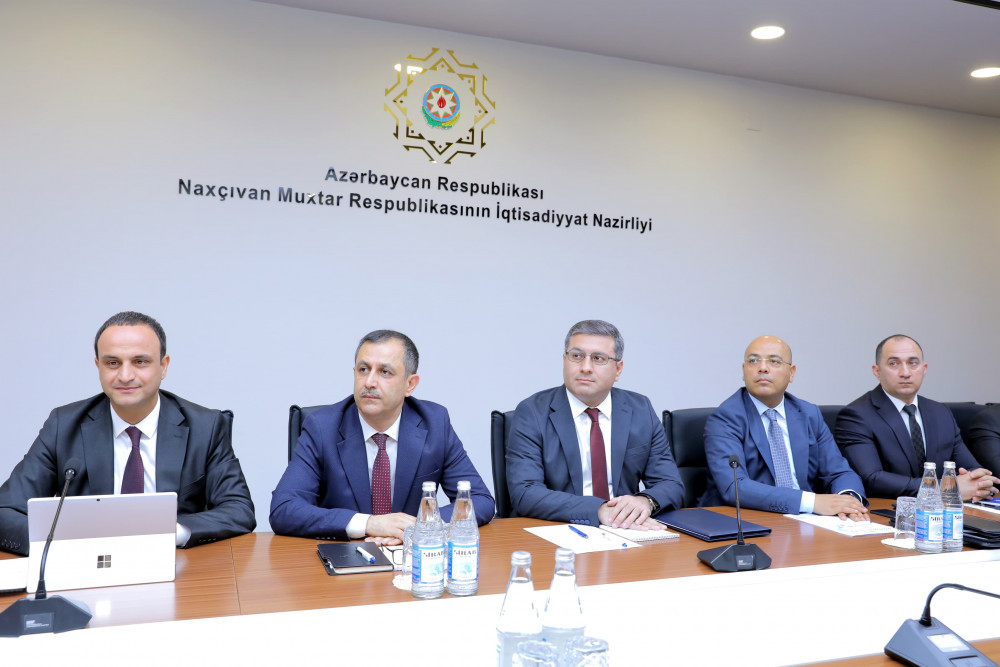 İqtisadiyyat Nazirliyində milli mətbuatın 150 illik yubileyinə həsr olunmuş tədbir keçirilib<font color=red> - FOTOLAR</font>
