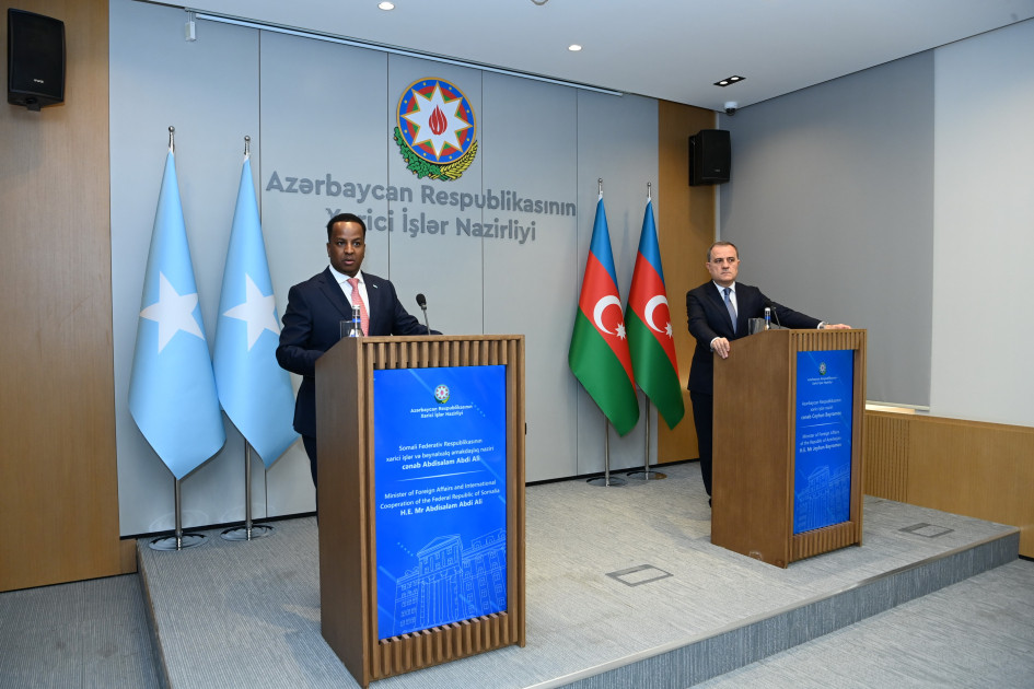 Azərbaycan ilə Somali arasında ikitərəfli əməkdaşlığın cari vəziyyəti və inkişaf perspektivləri müzakirə edilib<font color=red> - FOTOLAR</font>