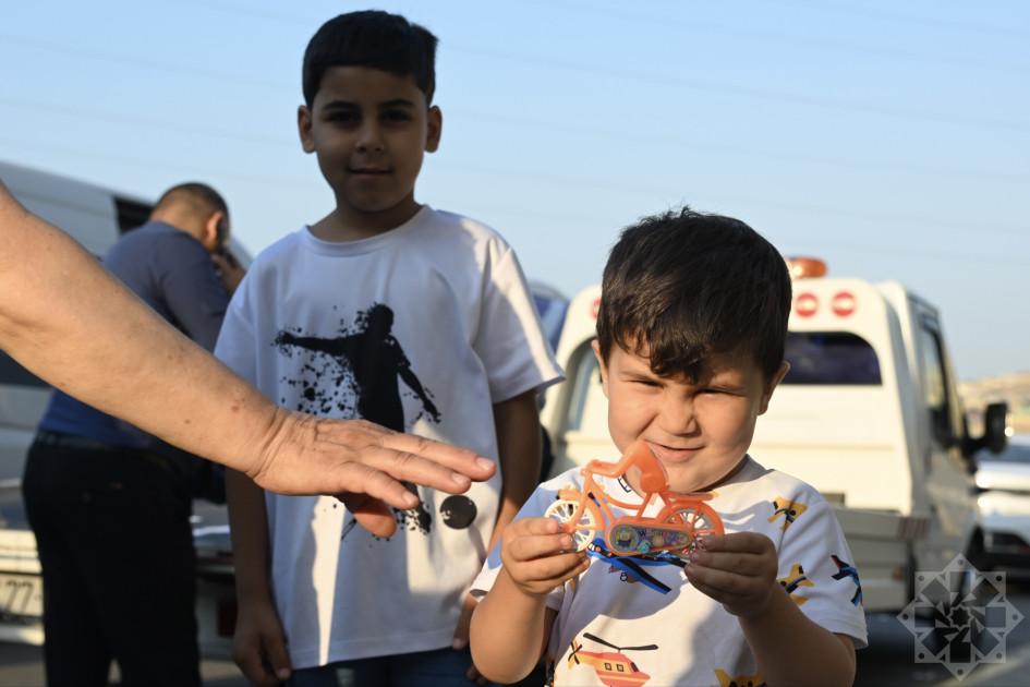 Ağdamın Xıdırlı kəndinə və Cəbrayıl şəhərinə növbəti köç karvanı yola salınıb<font color=red> - FOTOLAR</font>