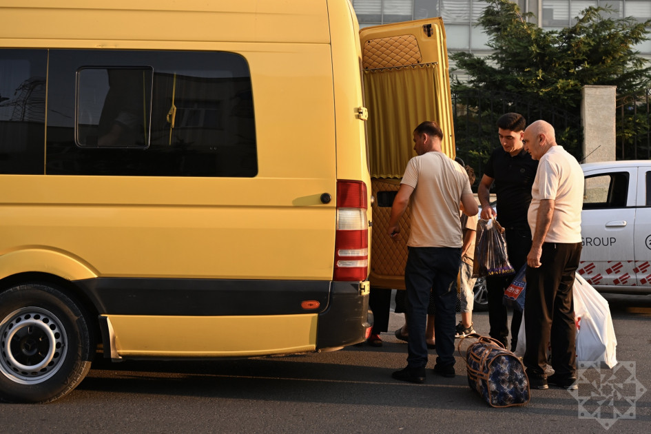 Ağdamın Xıdırlı kəndinə və Cəbrayıl şəhərinə növbəti köç karvanı yola salınıb<font color=red> - FOTOLAR</font>