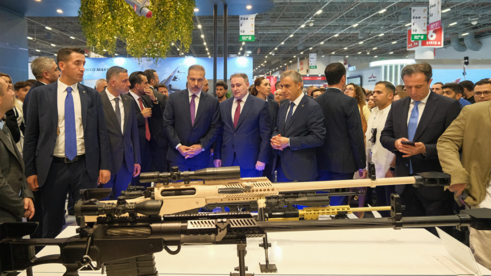 “IDEF 2025” sərgisində müdafiə sənayesi sahəsində fəal müzakirələr aparılır<font color=red> - FOTOLAR</font>