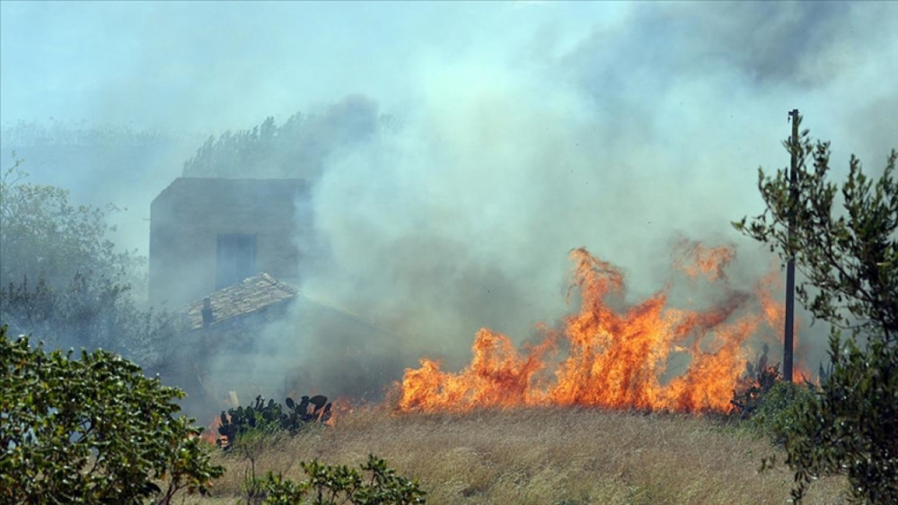 Türkiyədə yanğınlarla əlaqədar 21 şübhəli həbs edilib<font color=red> - FOTOLAR</font>