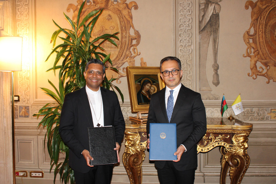 Azərbaycanla Vatikan arasında dinlərarası dialoq sahəsində anlaşma memorandumu imzalanıb<font color=red> - FOTOLAR</font>
