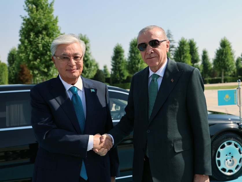 Türkiyə və Qazaxıstan liderləri Ankarada danışıqlar aparırlar<font color=red> - FOTOLAR</font>