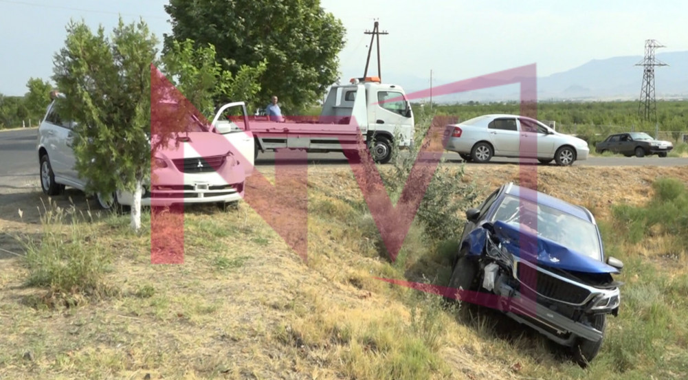 Naxçıvanda yol-nəqliyyat hadisəsi nəticəsində dörd nəfər xəsarət alıb<font color=red> - FOTOLAR</font>