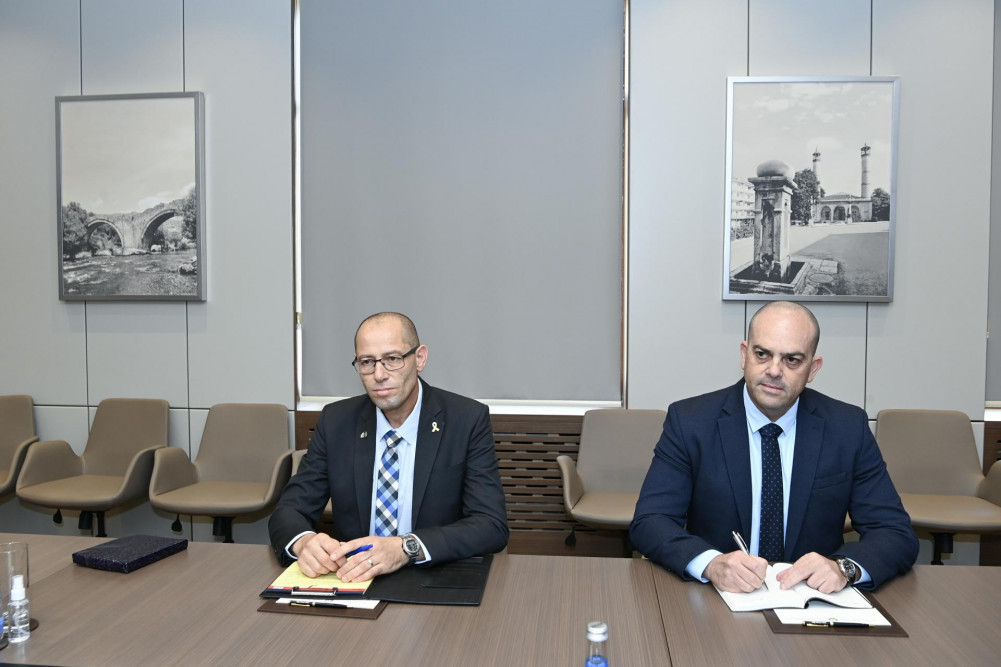 İsrailin yeni səfiri etimadnaməsinin surətini Azərbaycan XİN başçısına təqdim edib<font color=red> - FOTOLAR</font>