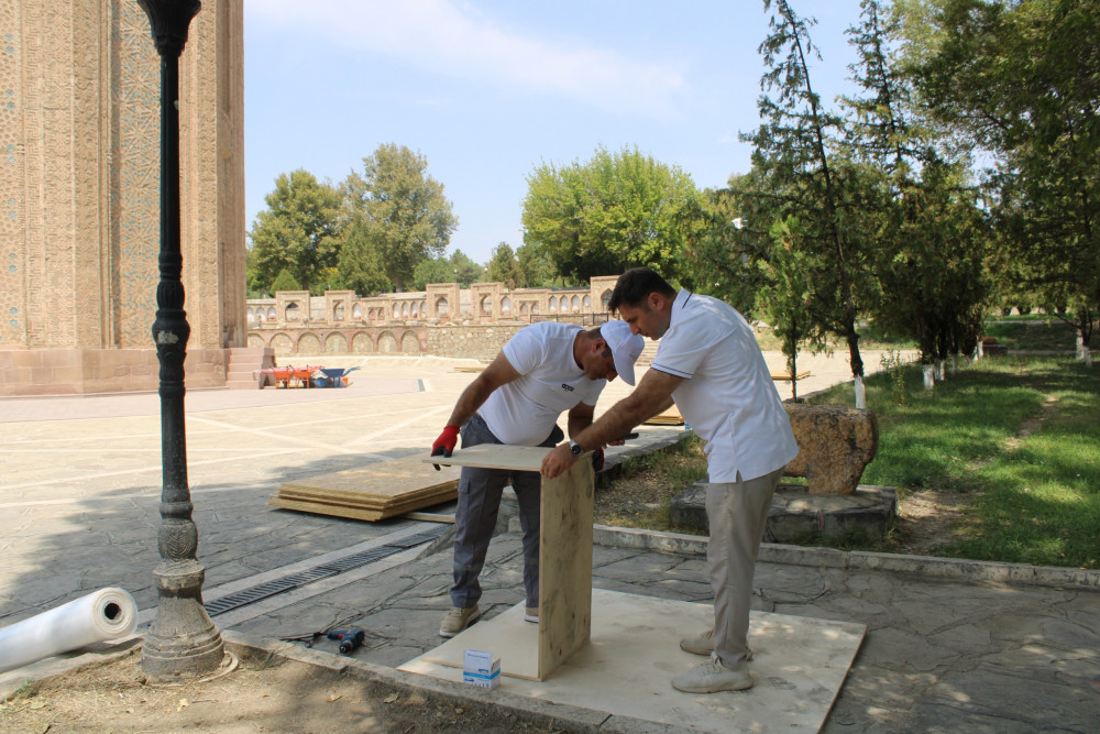 Möminə xatun türbəsinin bərpasına başlanılıb<font color=red> - FOTOLAR</font>