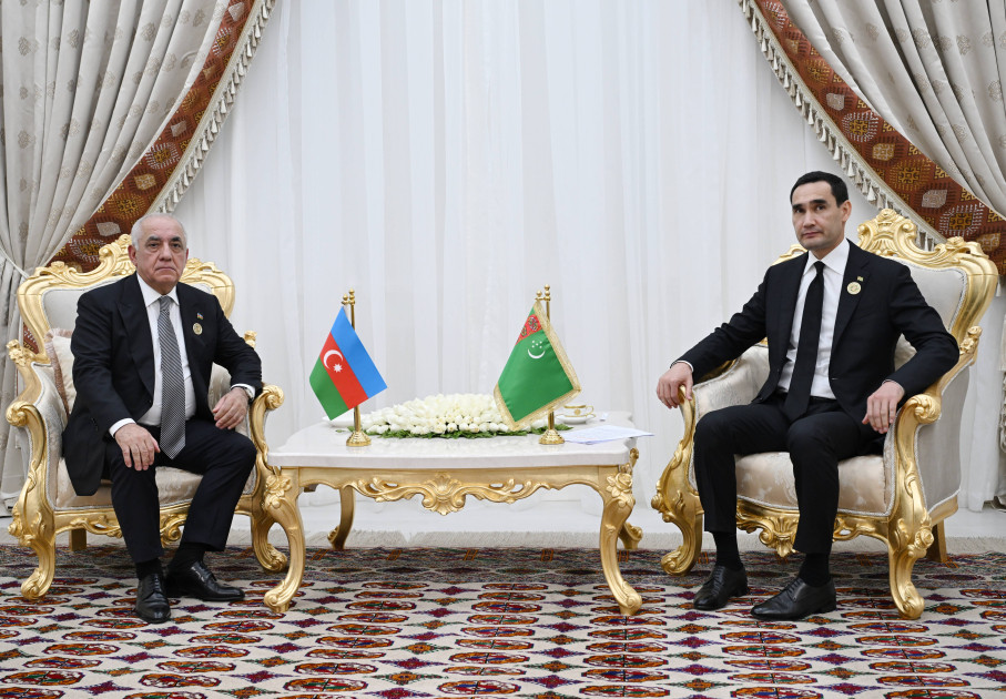 Baş nazir Əli Əsədov Türkmənistan Prezidenti ilə görüşüb<font color=red> - FOTOLAR</font>