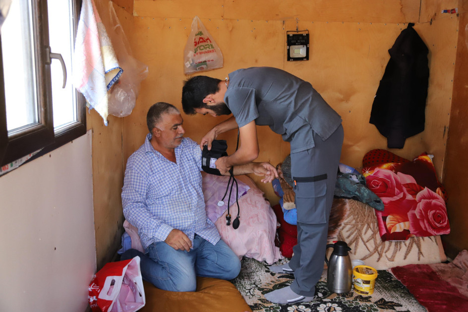 Batabat yaylağında əhaliyə yerində tibbi xidmət göstərilib<font color=red> - FOTOLAR</font>