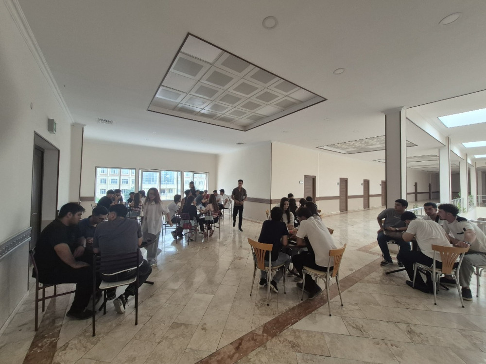 Naxçıvanda Beynəlxalq Gənclər Günü münasibətilə silsilə tədbirlərə start verildi<font color=red> - FOTOLAR</font>