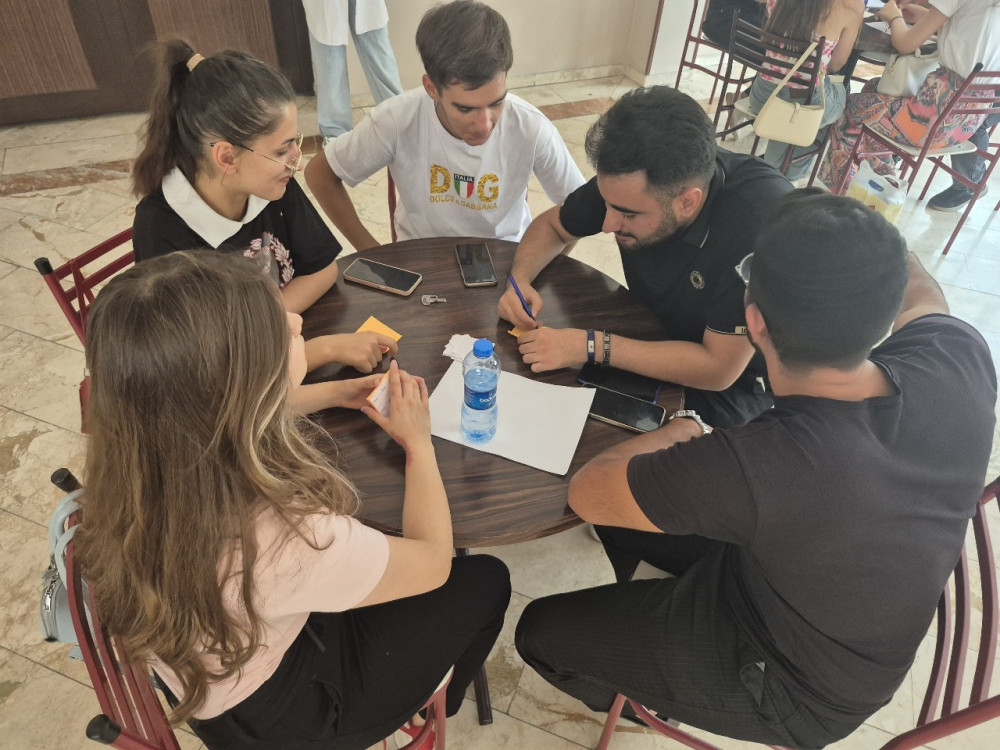 Naxçıvanda Beynəlxalq Gənclər Günü münasibətilə silsilə tədbirlərə start verildi<font color=red> - FOTOLAR</font>