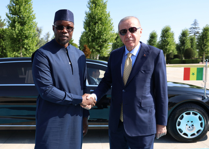 Ərdoğan: Dinamik inkişaf edən Afrika XXI əsrin parlaq ulduzudur<font color=red> - FOTOLAR</font>