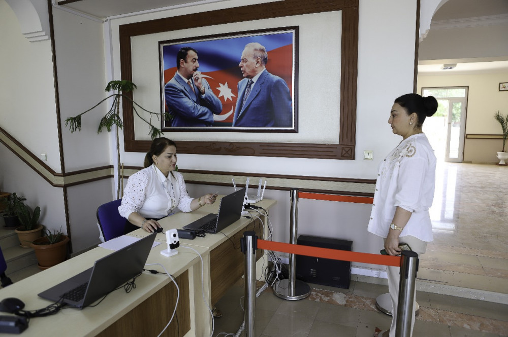 Naxçıvanda peşə təhsili müəssisələrinə işə qəbul müsabiqəsi keçirili<font color=red> - FOTOLAR</font>