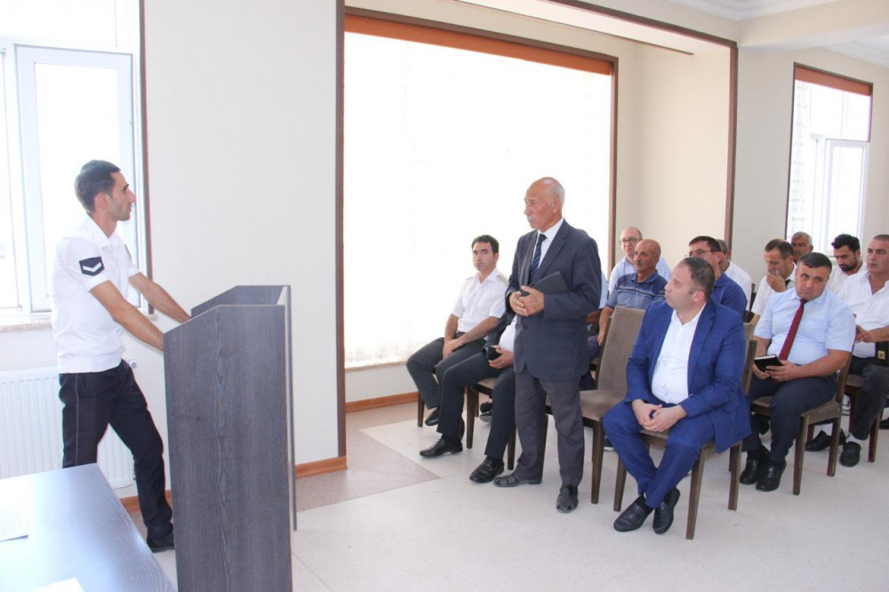 Babək rayonunda yaşıllıqların mühafizəsi ilə bağlı bələdiyyələrlə birgə tədbir keçirilib<font color=red> - FOTOLAR</font>