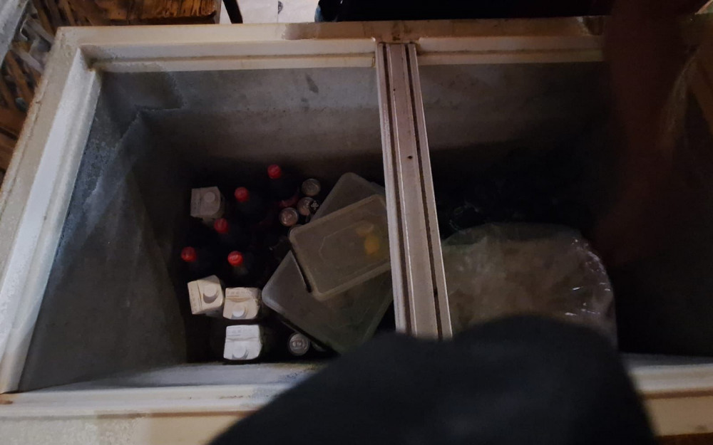 Naxçıvan şəhərində yerləşən "Faytonçu" kafenin fəaliyyəti məhdudlaşdırılıb <font color=red> - FOTOLAR</font>