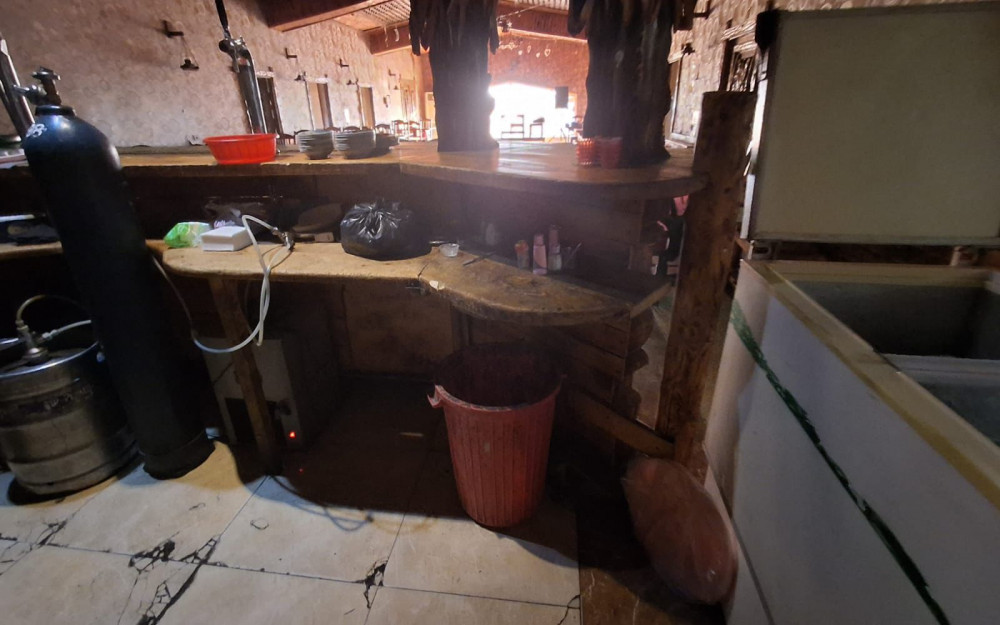 Naxçıvan şəhərində yerləşən "Faytonçu" kafenin fəaliyyəti məhdudlaşdırılıb <font color=red> - FOTOLAR</font>