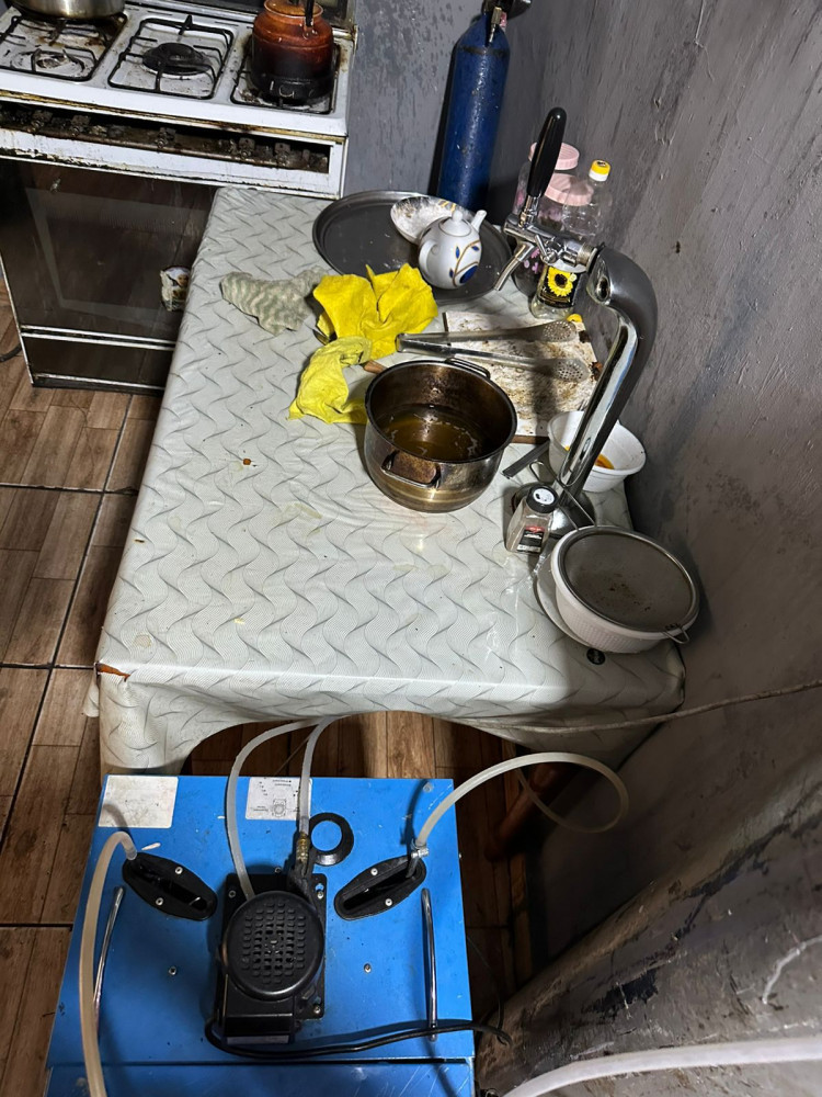 Culfada kafedə ciddi nöqsanlar aşkarlanıb, fəaliyyəti məhdudlaşdırılıb<font color=red> - FOTOLAR</font>